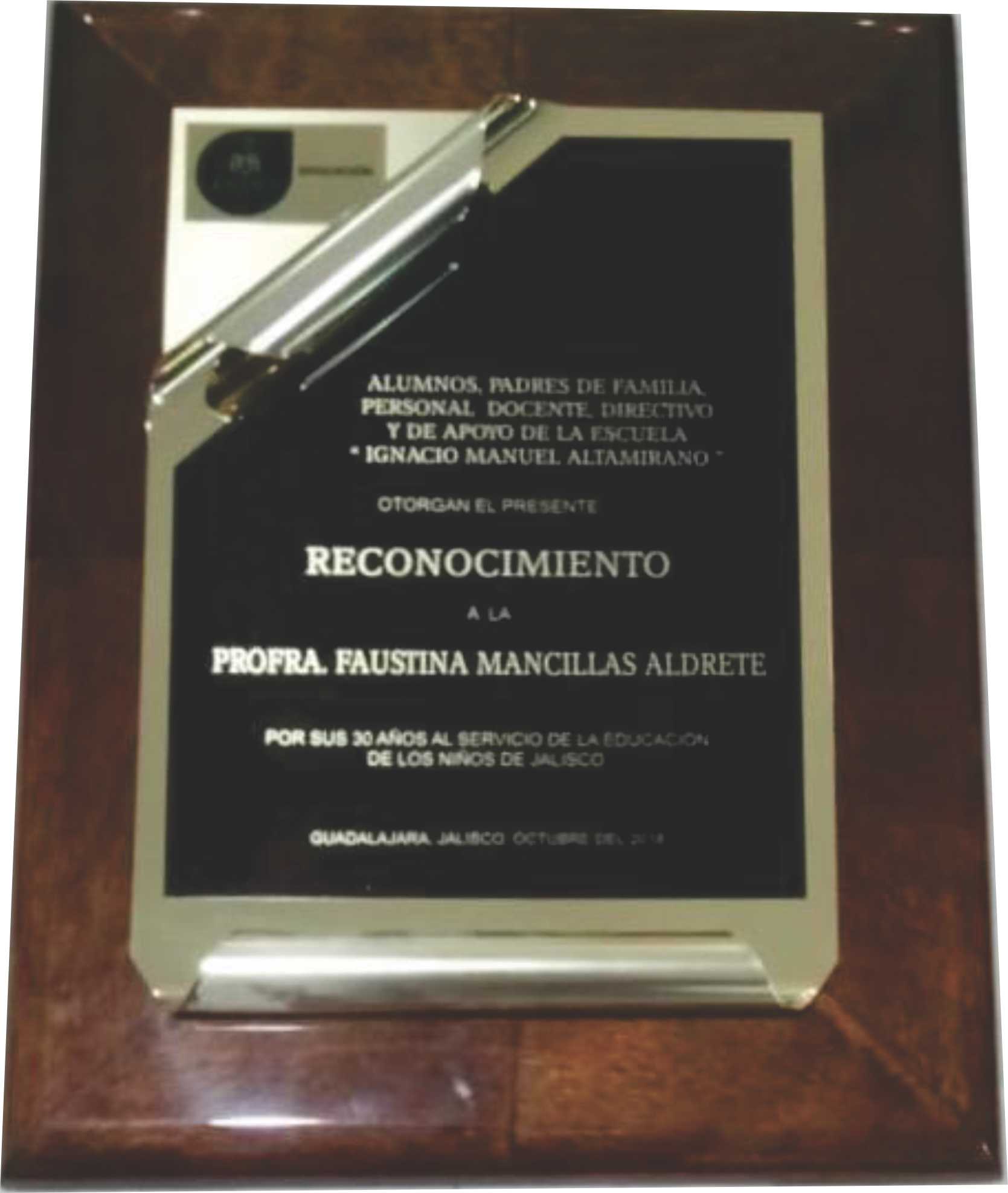 https://0201.nccdn.net/4_2/000/000/008/54e/reconocimiento-pergamino.jpg
