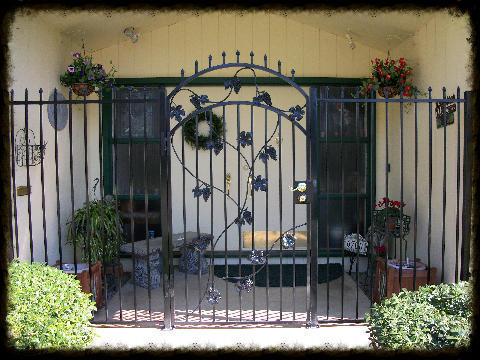 Merlot w/ Plain Panels