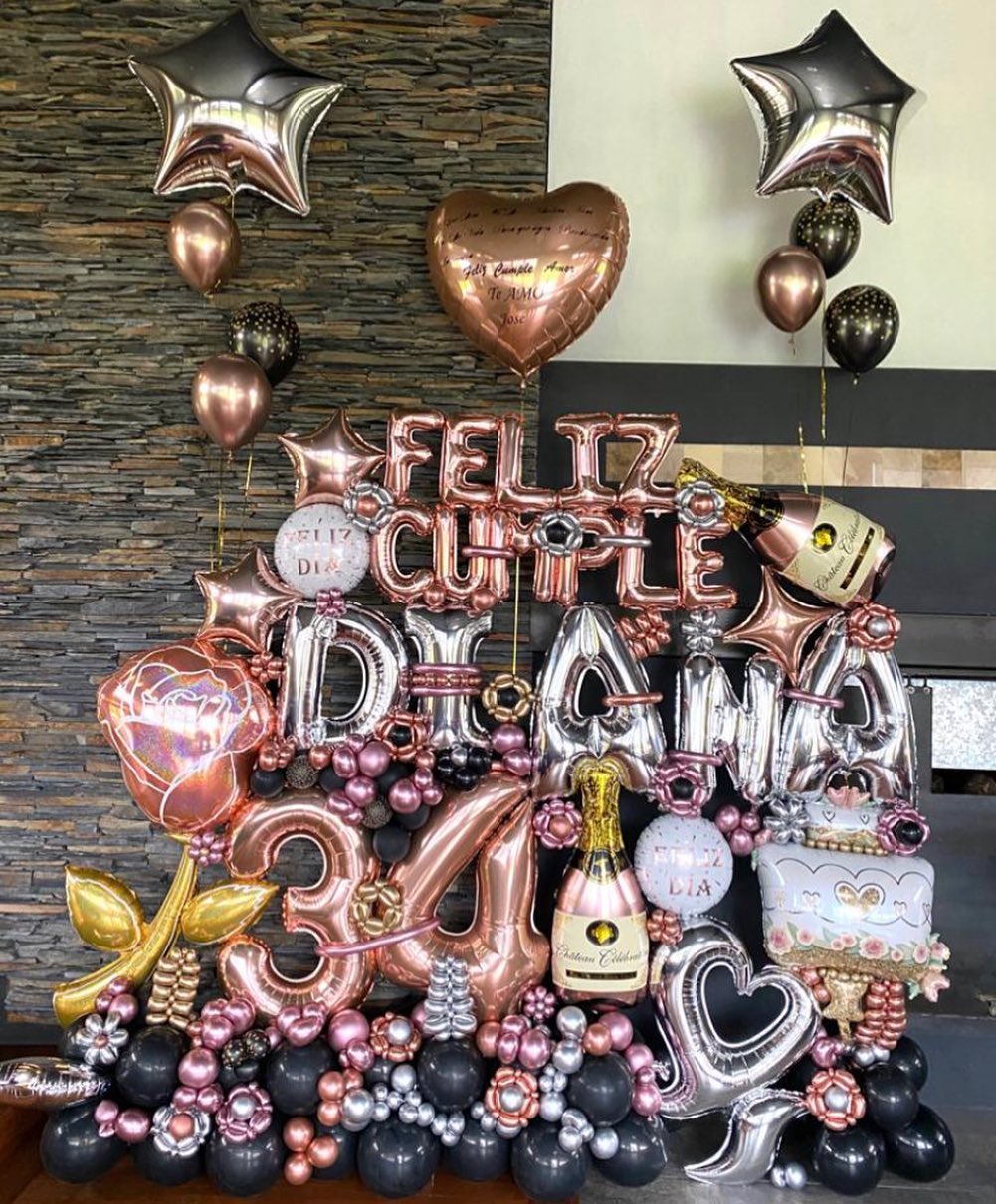 Colombia : 1111 Pesos
Venezuela : 11$
Negociable Según Diseño
