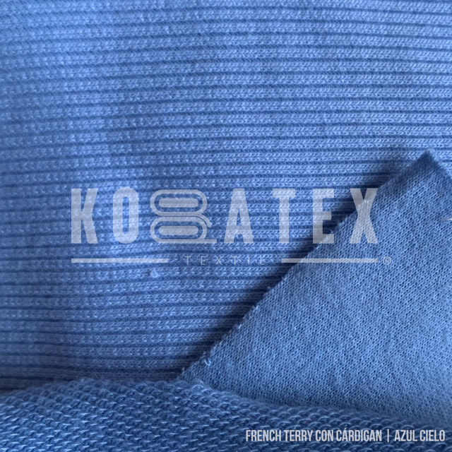 FRENCH TERRY CON CÁRDIGAN AL TONO