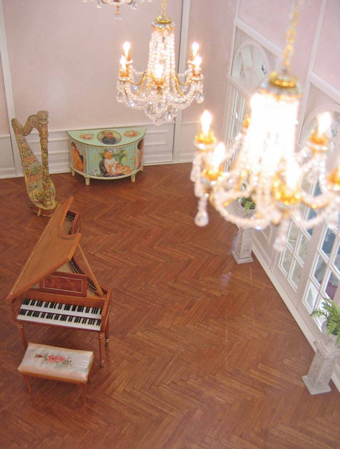 Harp by Natasha;
Demi-Lume Side Table
by Renee Isabelle