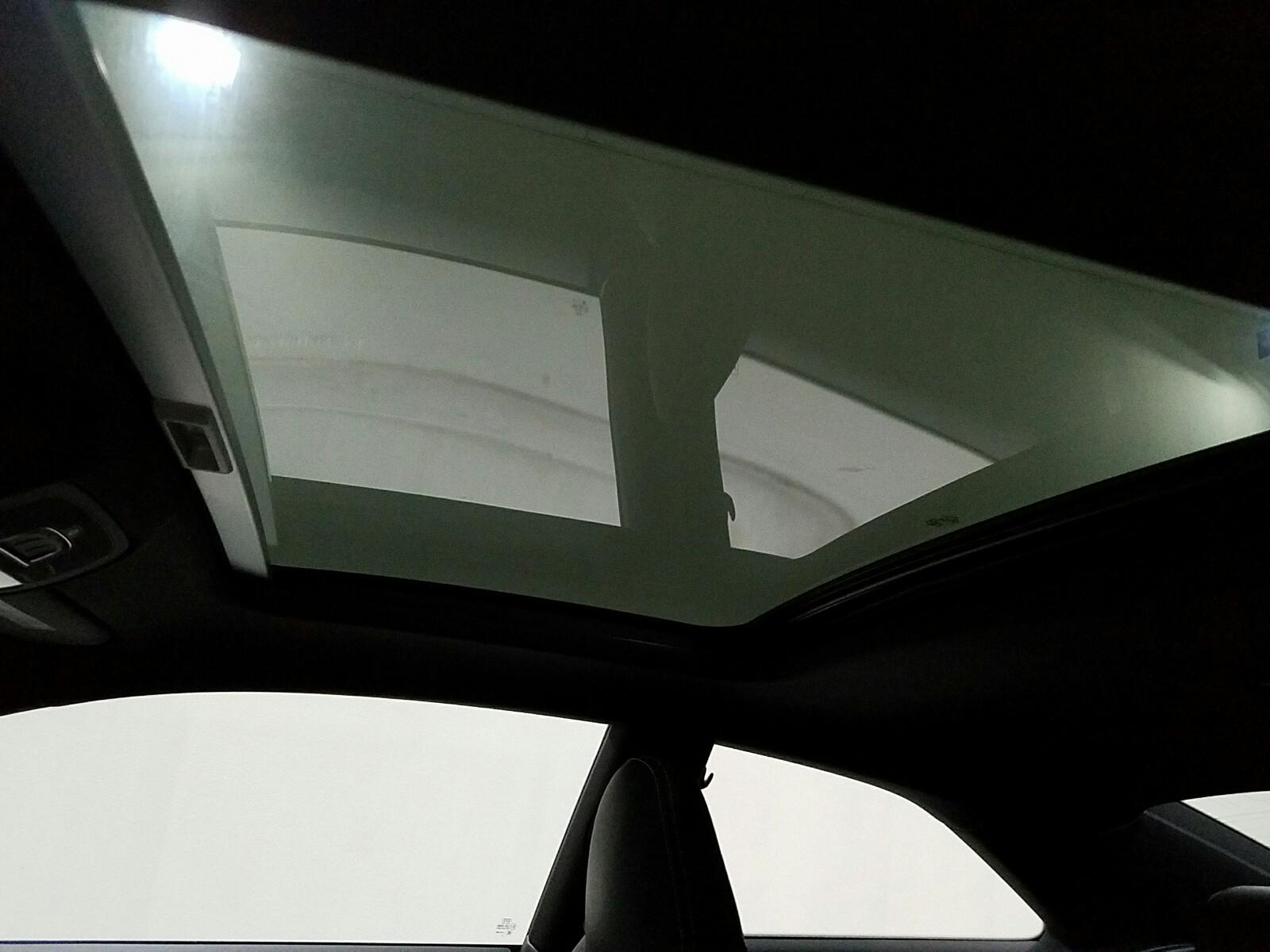 SUNROOF