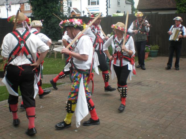 Merrydowners back on the Flambouro' Sword dance