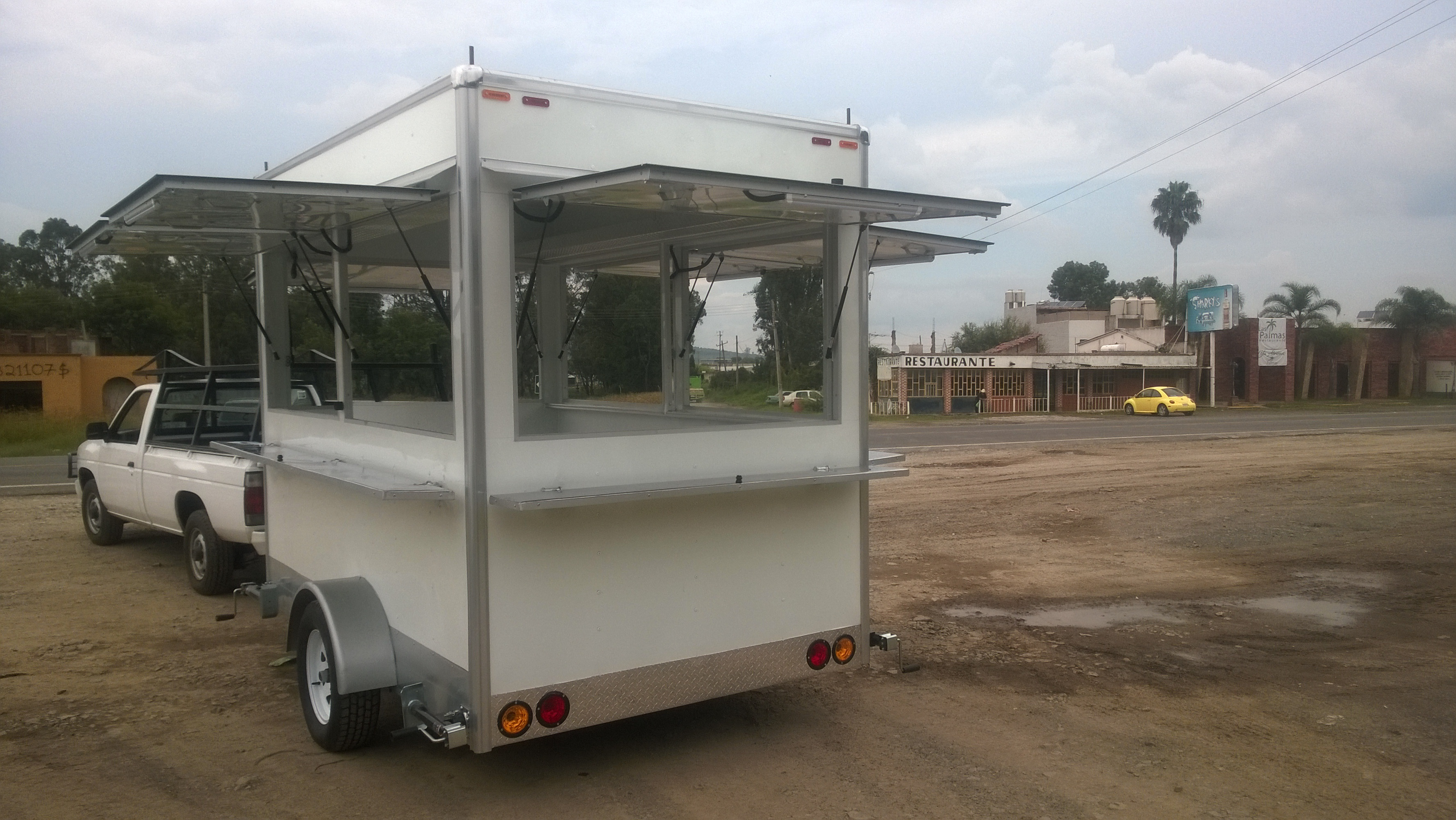 REMOLQUE LONCHERO