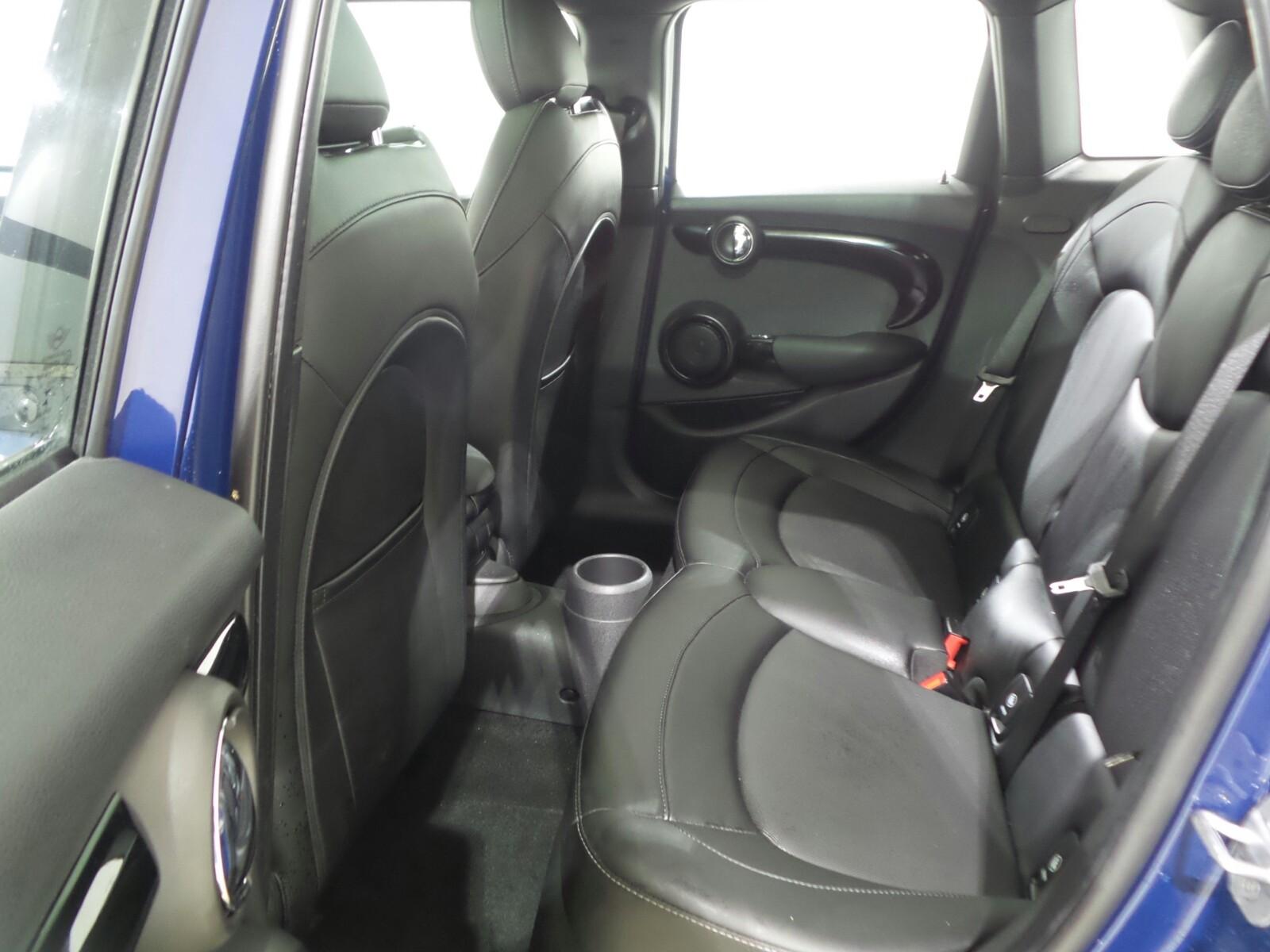 INTERIORREAR INTERIORREAR