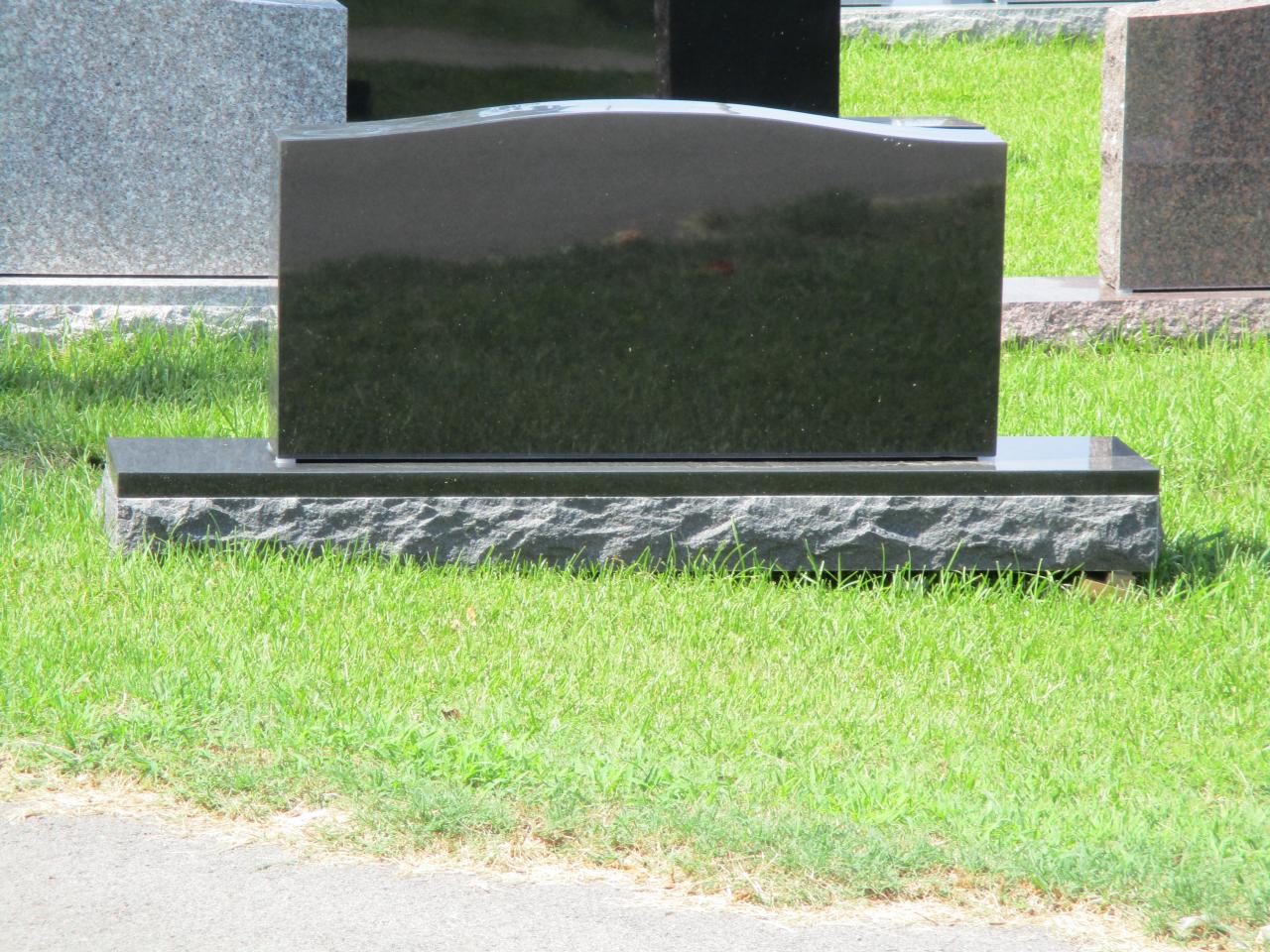 Jet Black 3-6 All Polished
Please call for price and availability