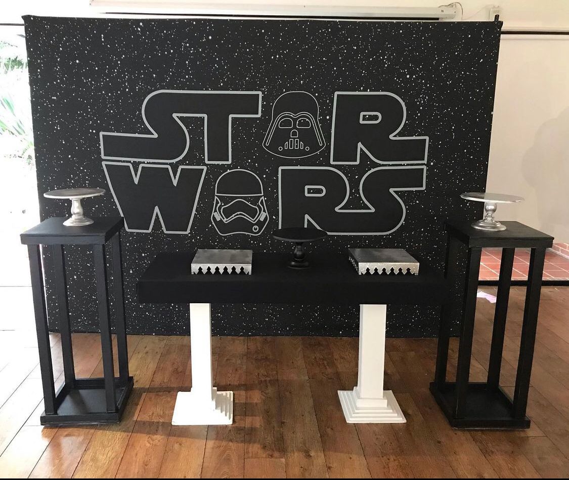 Pared Star Wars
Altura 2.20m X 3.12m
$ 280.000