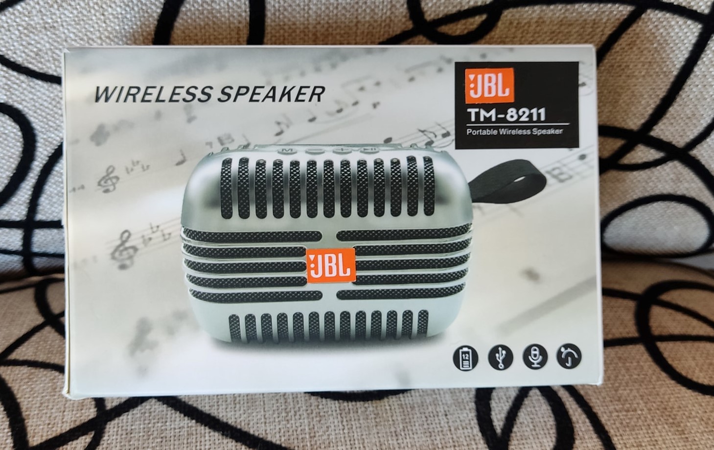 TM-8211
MINI BOCINA JBL