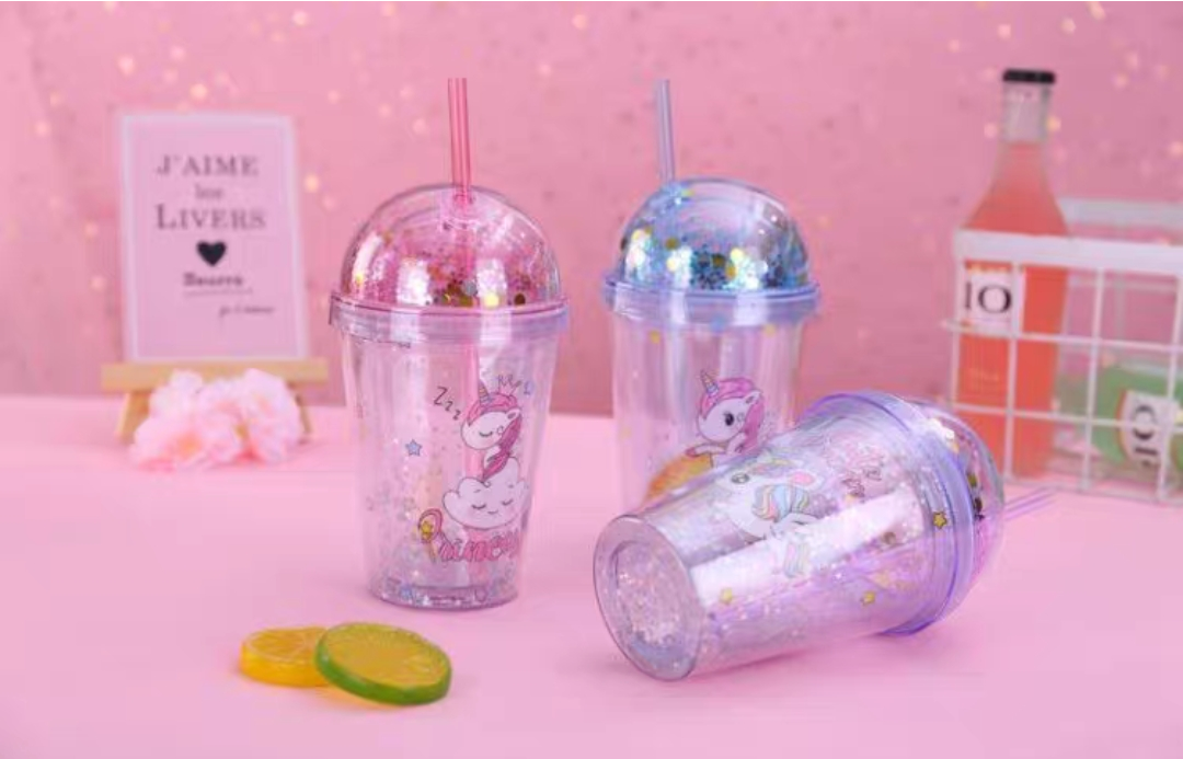 BW-54
VASO DE UNICORNIO
CAPACIDAD DE 450 ml