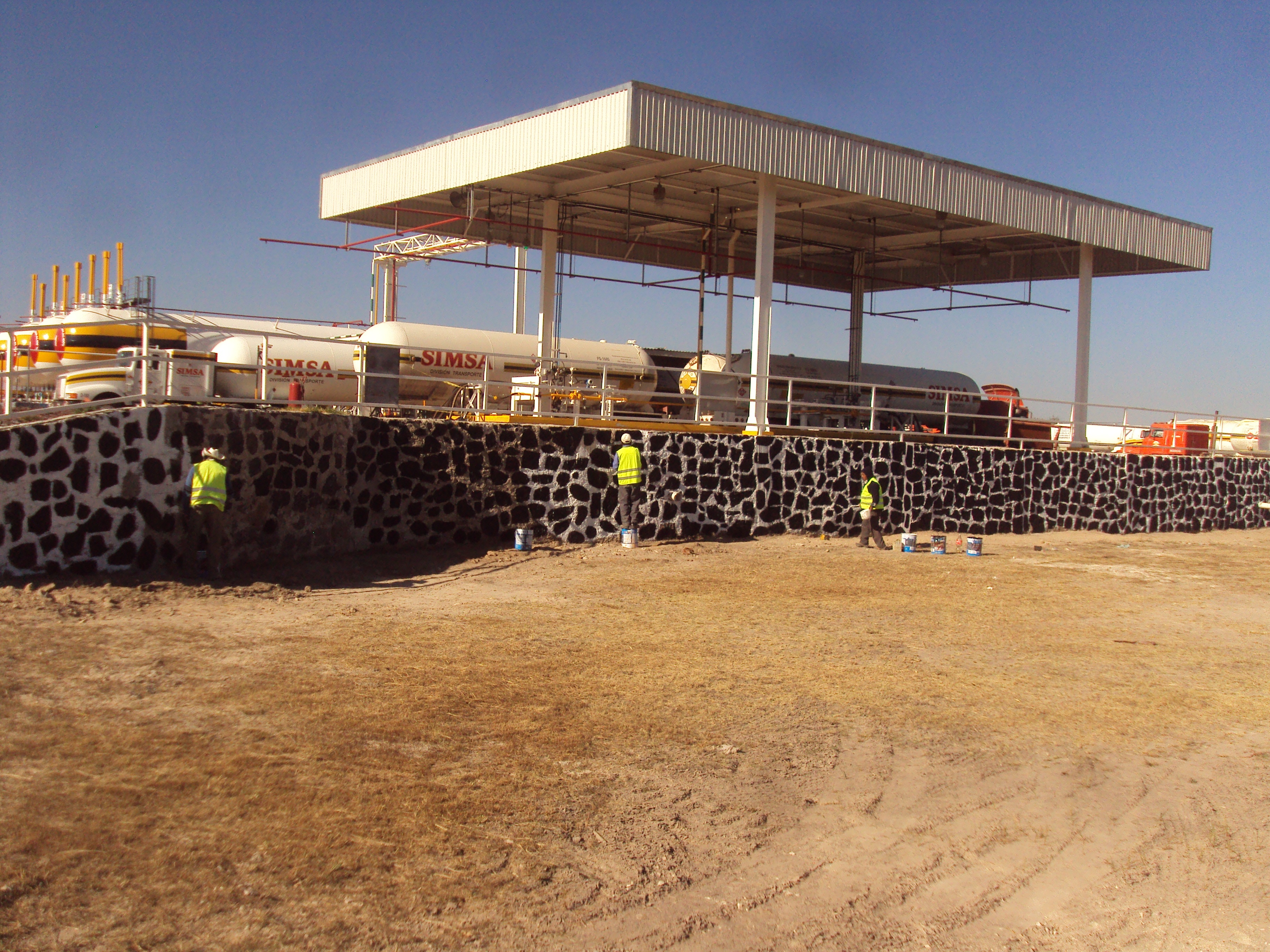 MANTENIMIENTO MURO DE PIEDRA 