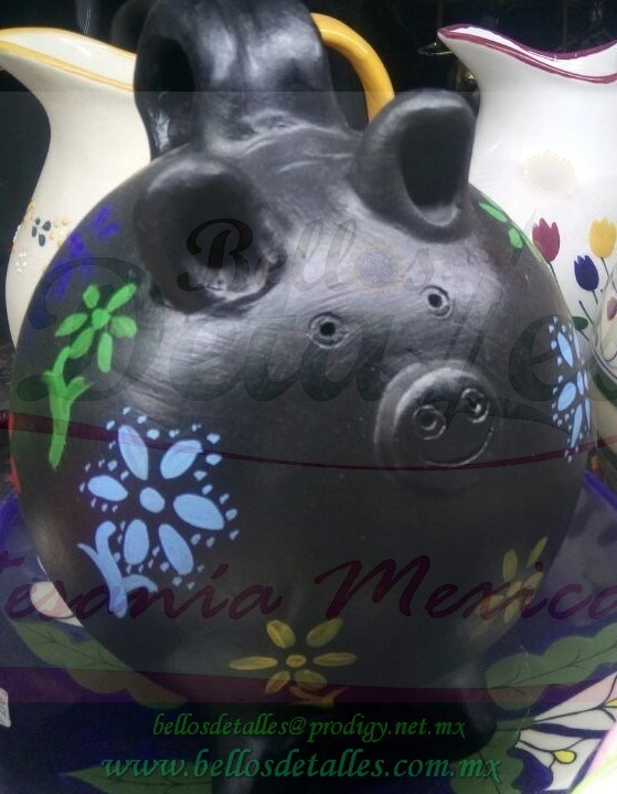https://0201.nccdn.net/4_2/000/000/00f/745/Puerquito-negro--alcanc--a-559x719.jpg
