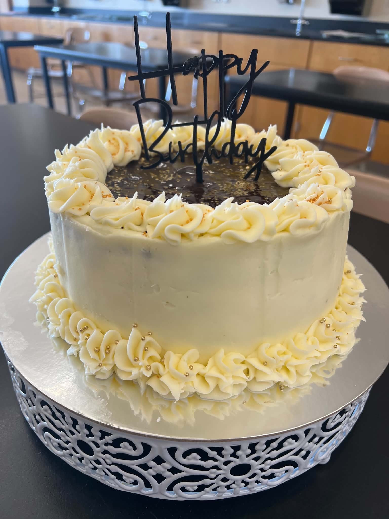 https://0201.nccdn.net/4_2/000/000/00f/745/birthday.jpg