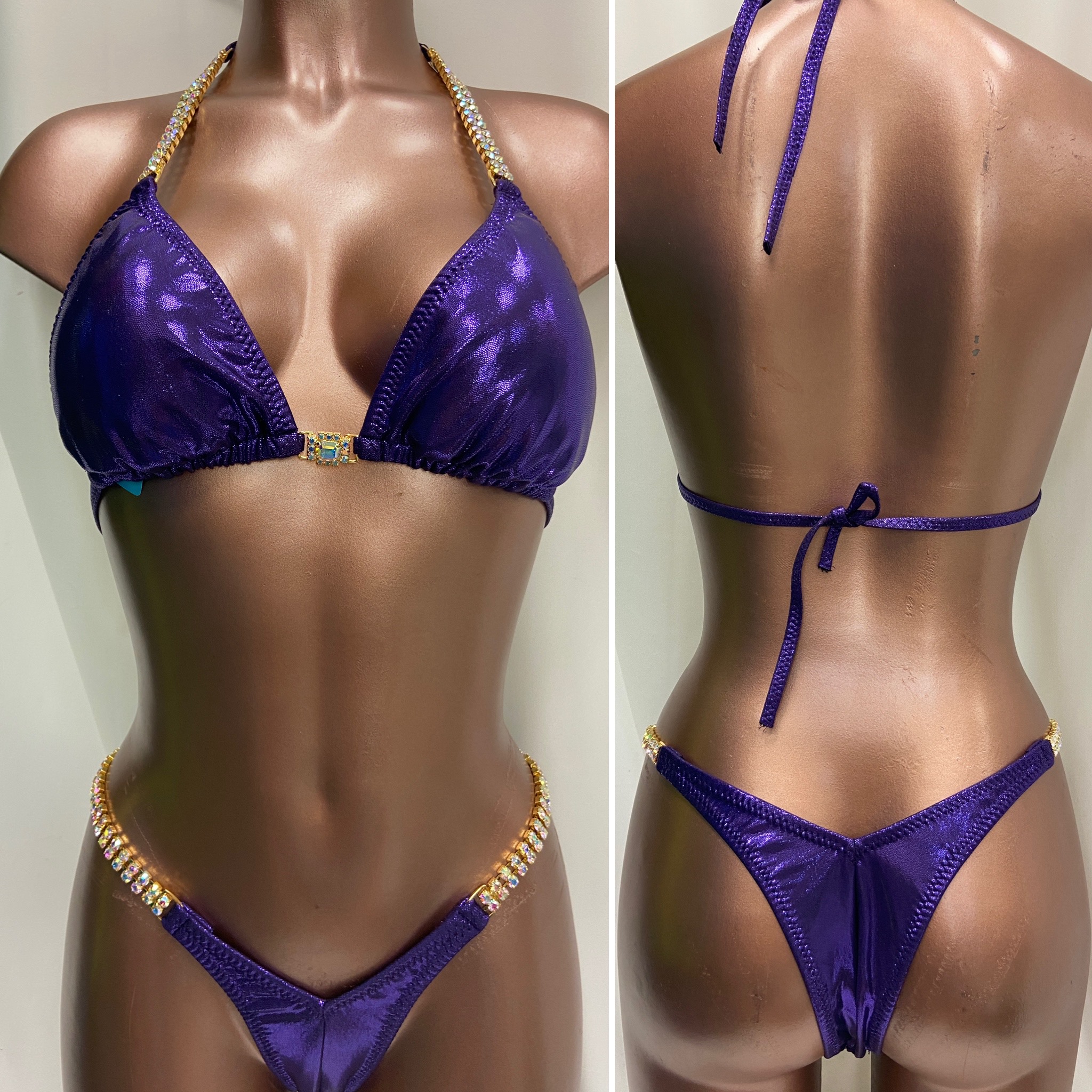 P8028 
$155
C+ sliding slim top
medium, xxxsmall back 
connectors are gold toned ab
can add hooks to the back 
purple frost 
