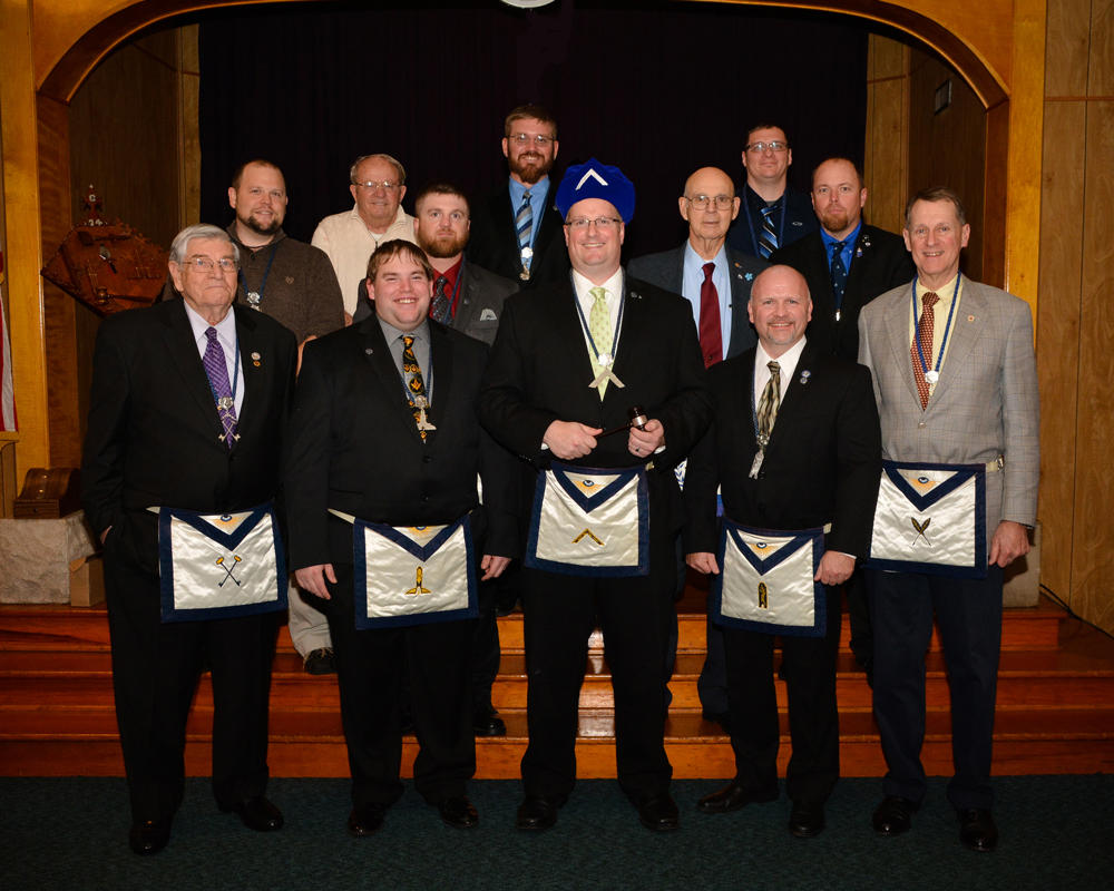 2016 Lodge Officers
Back Row (L to R): Cecil Mills, PM; Vincent Sumner; Chris Abrams
Middle Row (L to R): Shawn Powers; Chris Dittemore; Ethil Ladyman, PM, Brad Tuttle
Front Row (L to R): Harley Eggers, PM; Kyle Steirwalt; WM Matt Arnold; Brian Kohl; Martin Weaver, PM