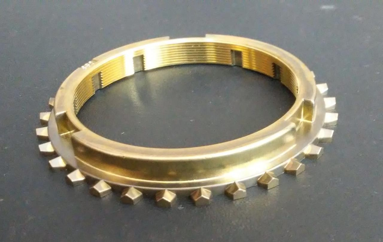 URBAN
BRONCE 
(D21) REVERSA
$275