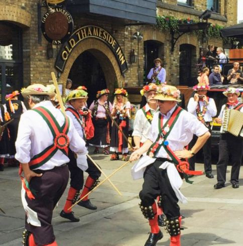 Merrydowners dancing outside the Old Thameside Inn London