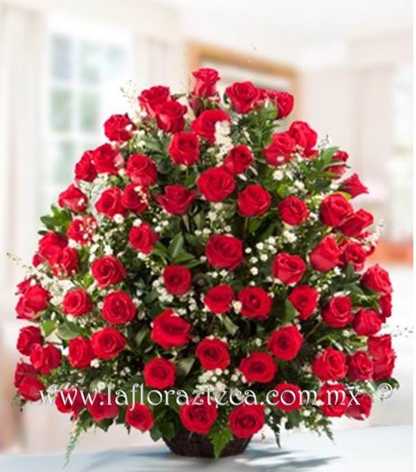 LFA-306 Diseño de 120 Rosas
Precio $3,100