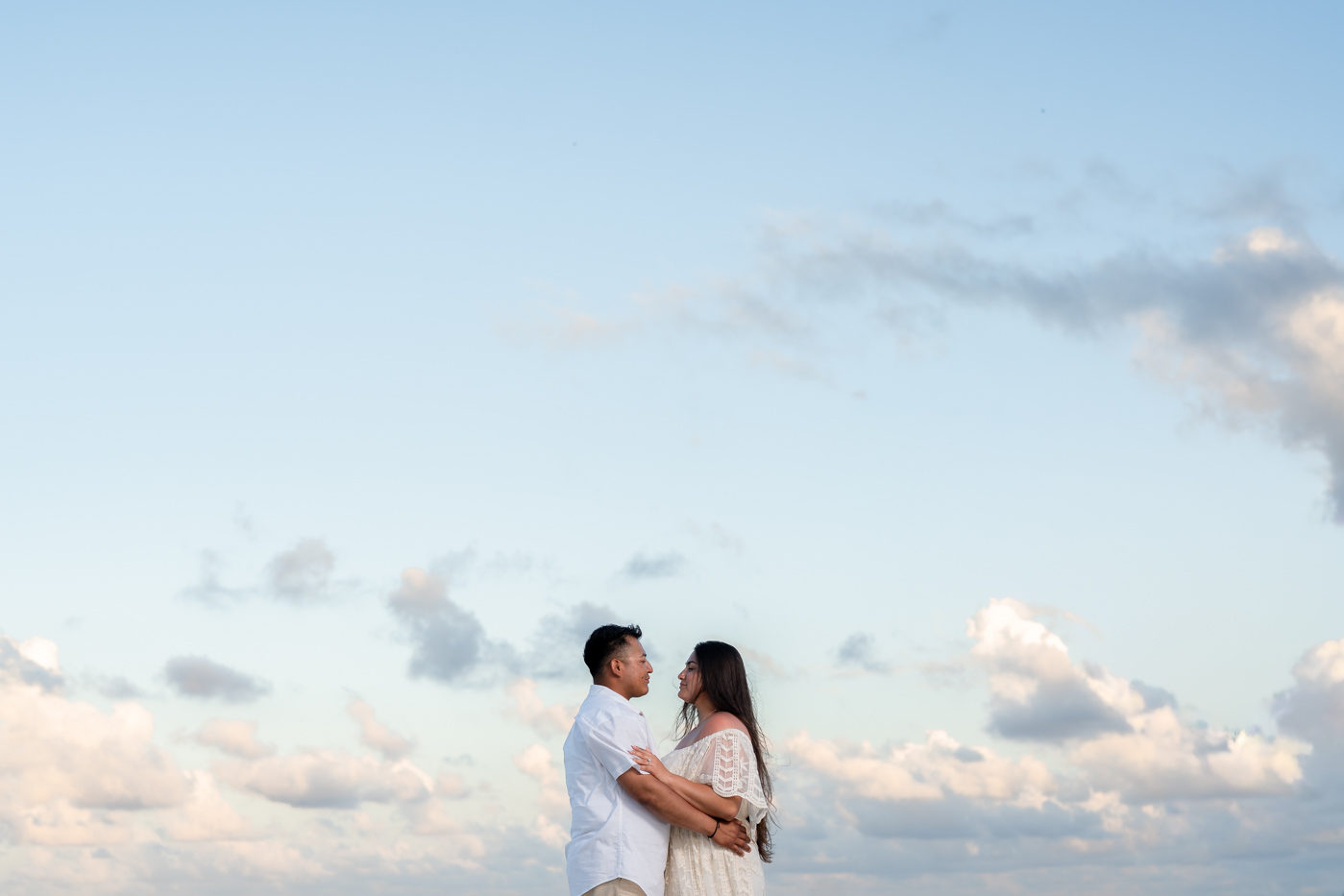 https://0201.nccdn.net/4_2/000/000/011/751/romantic-mariachi-proposal-in-cancu%CC%81n096.jpg