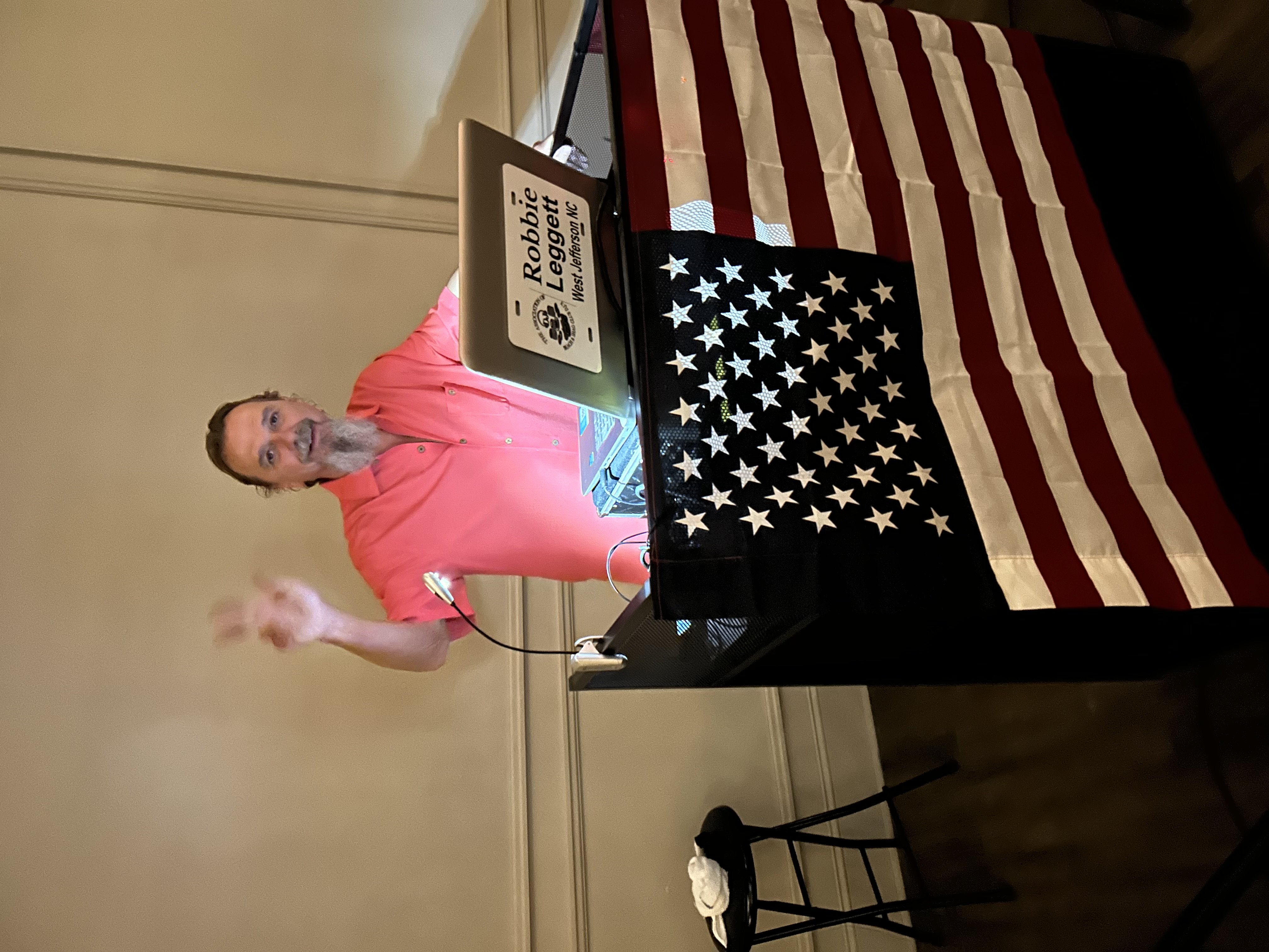 https://0201.nccdn.net/4_2/000/000/017/e75/14j.jpeg