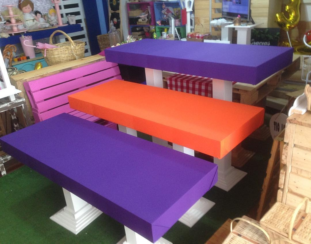 Meson de Tres Niveles
medidas
1.50mX55cm
$ 180.000