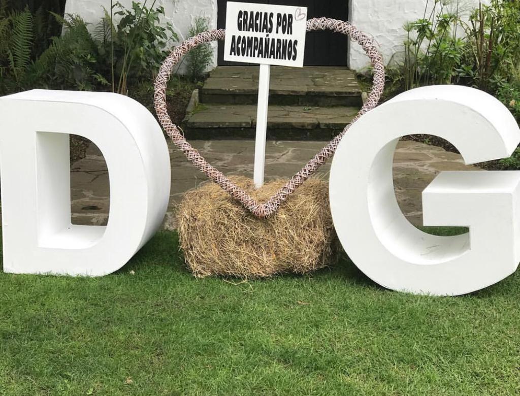 Cada letra en Alquiler
Medidas 80cm de Altura
$35.000