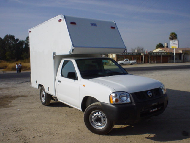 campers volado chasis nissan  