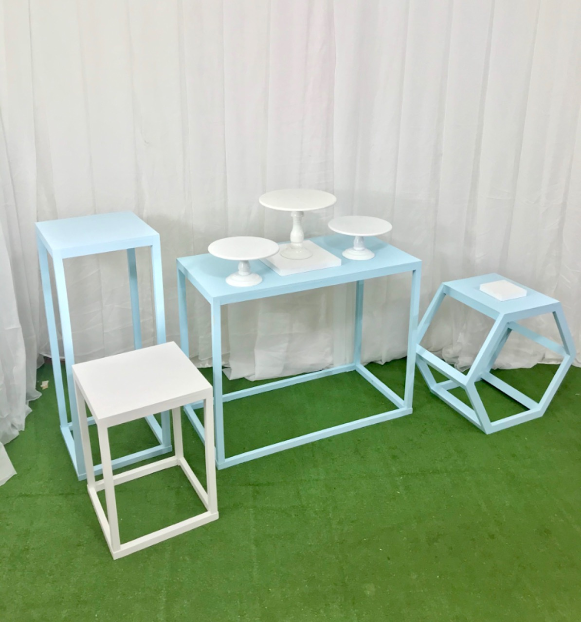 Mesa Cubo Hueca
Mediana 1,02 M Altura .41x41cm
$50.000
Mesa Cubo Hueca Pequeña
58 CM Altura.41x41cm
$50.000
Mesa Rectangular Hueca Color Azul Menta
80 cm Altura
Profundidad 50cm
1 m Ancho $
50.000
Mesa Hexagono Pequeña
Alto 61cm Ancho Interno 35cm Profunidad 42cm
Ancho Externo 70cm
$50.000