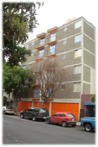 BOLÍVAR  No. 1009
No. DE  VIVIENDAS 22
