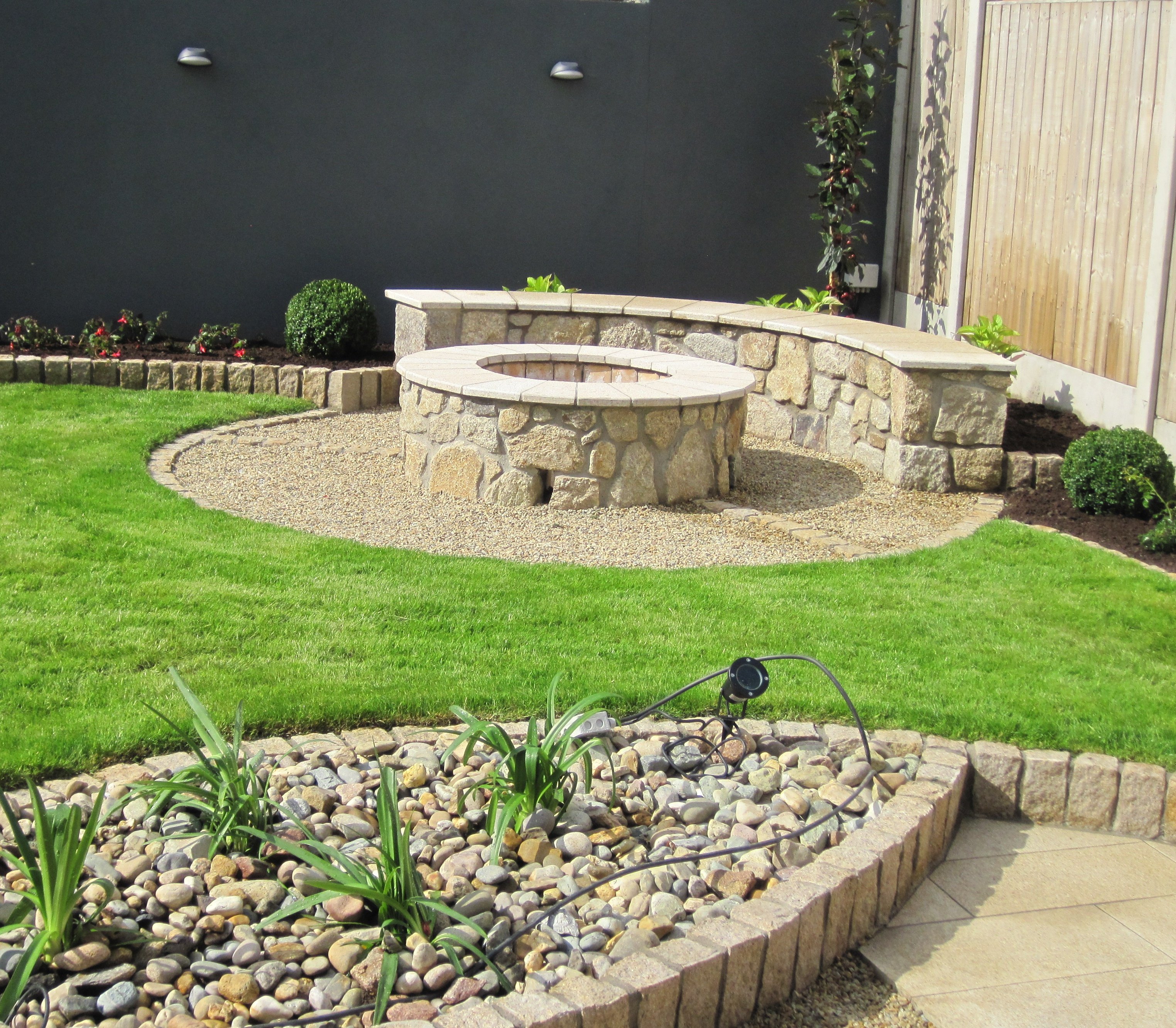 Granite Fire Pit & Built in Seat