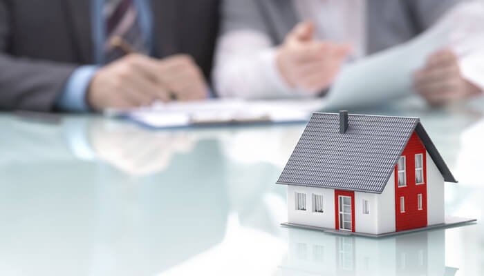 GOLDEN LIFE SC - Profesionales Capacitados