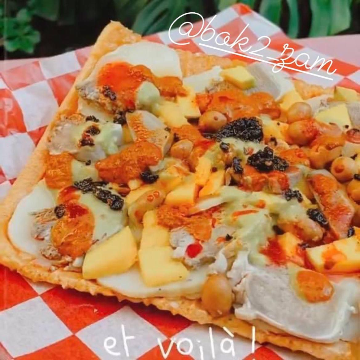 Delicioso y tradicional dorado con papas y lengua