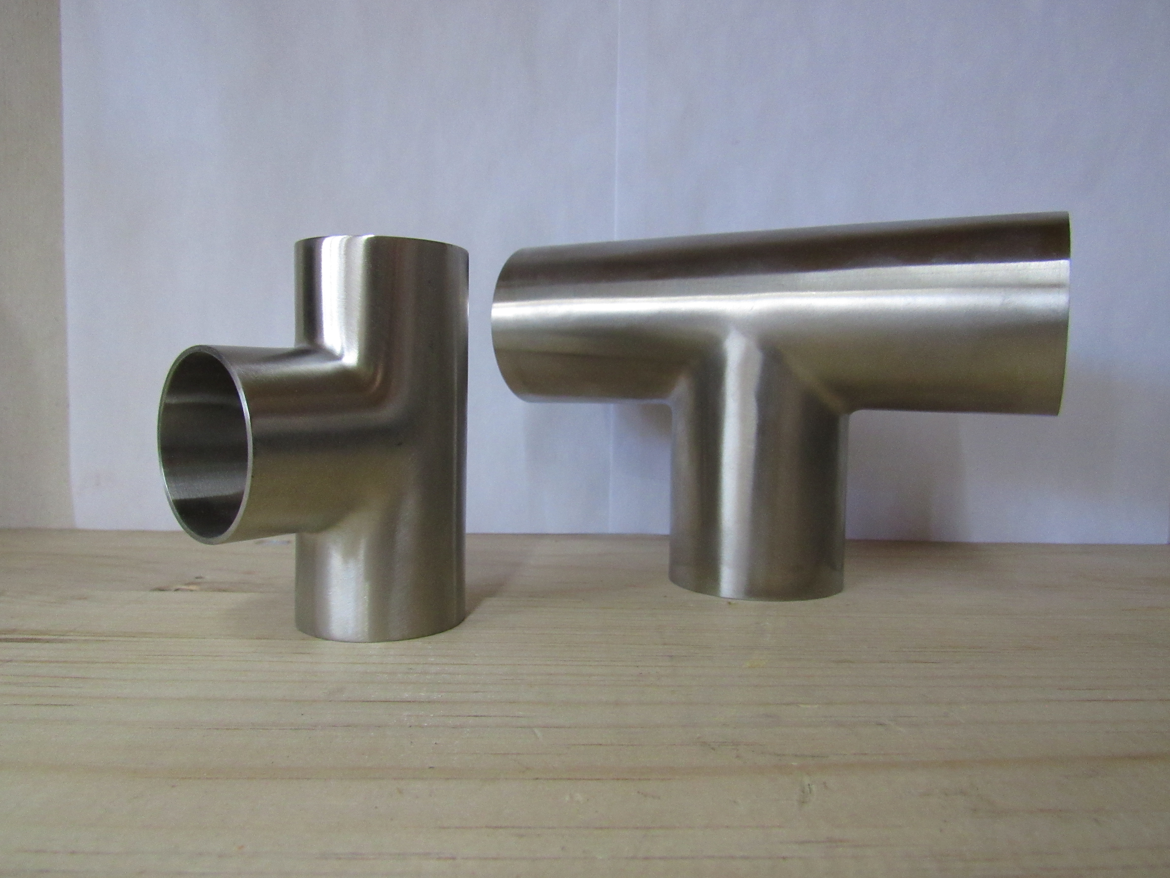 TEE INOXIDABLE SANITARIA SOLDABLE