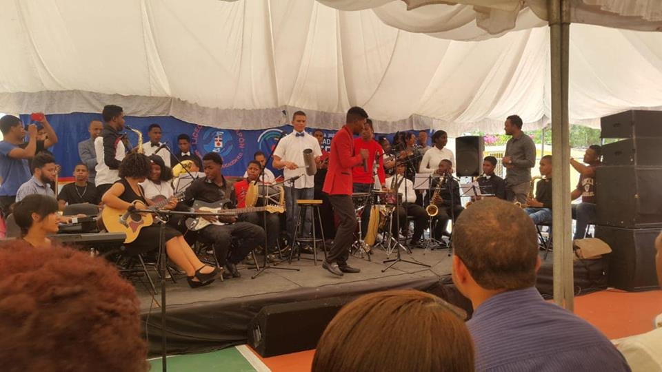 https://0201.nccdn.net/4_2/000/000/017/e75/musica-960x540.jpg