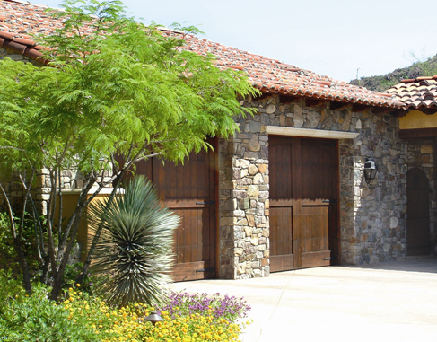 Custom Garage Design 1