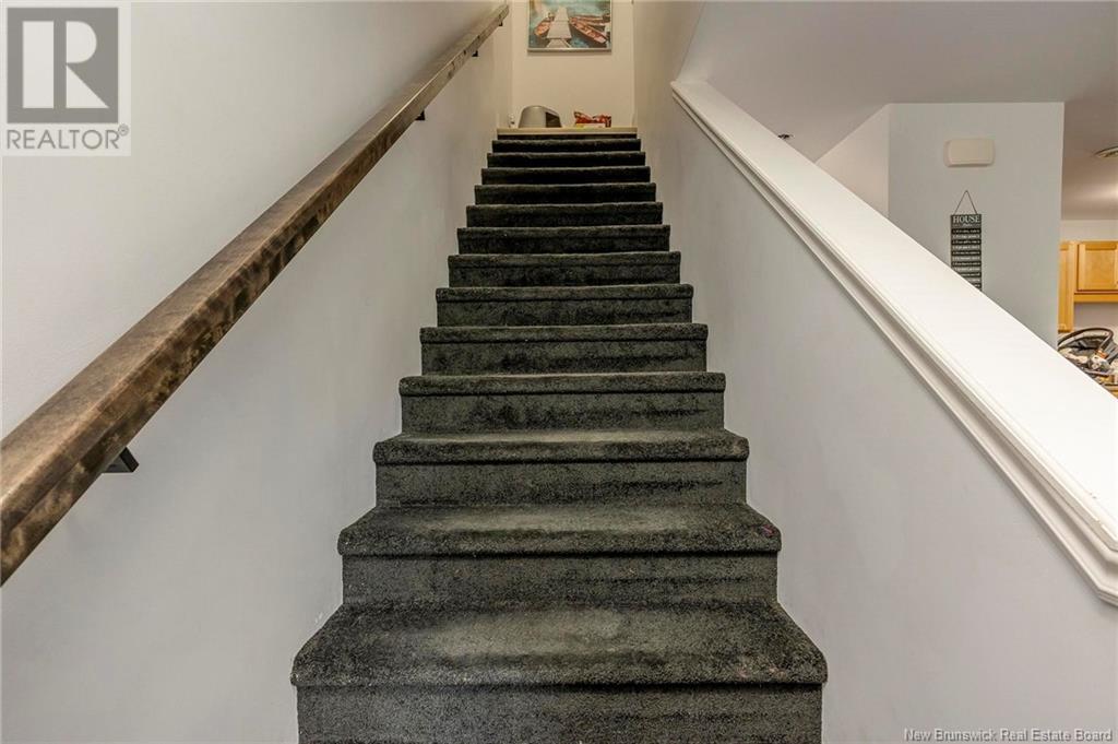 https://0201.nccdn.net/4_2/000/000/017/e75/stairs.jpg