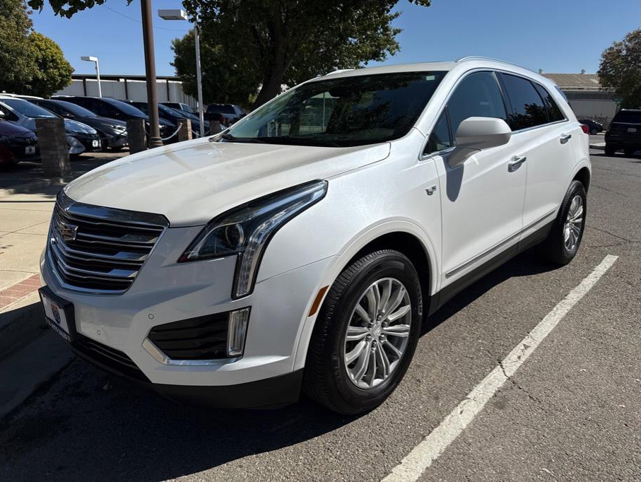 2018 Cadillac XT5 from 33 Auto Sales
Miles: 75,964
Drive: AWD
Trans: Automatic, 8-Spd
Engine: V6, 3.6 Liter
Stock: 1734
VIN: 1GYKNDRSXJZ231890