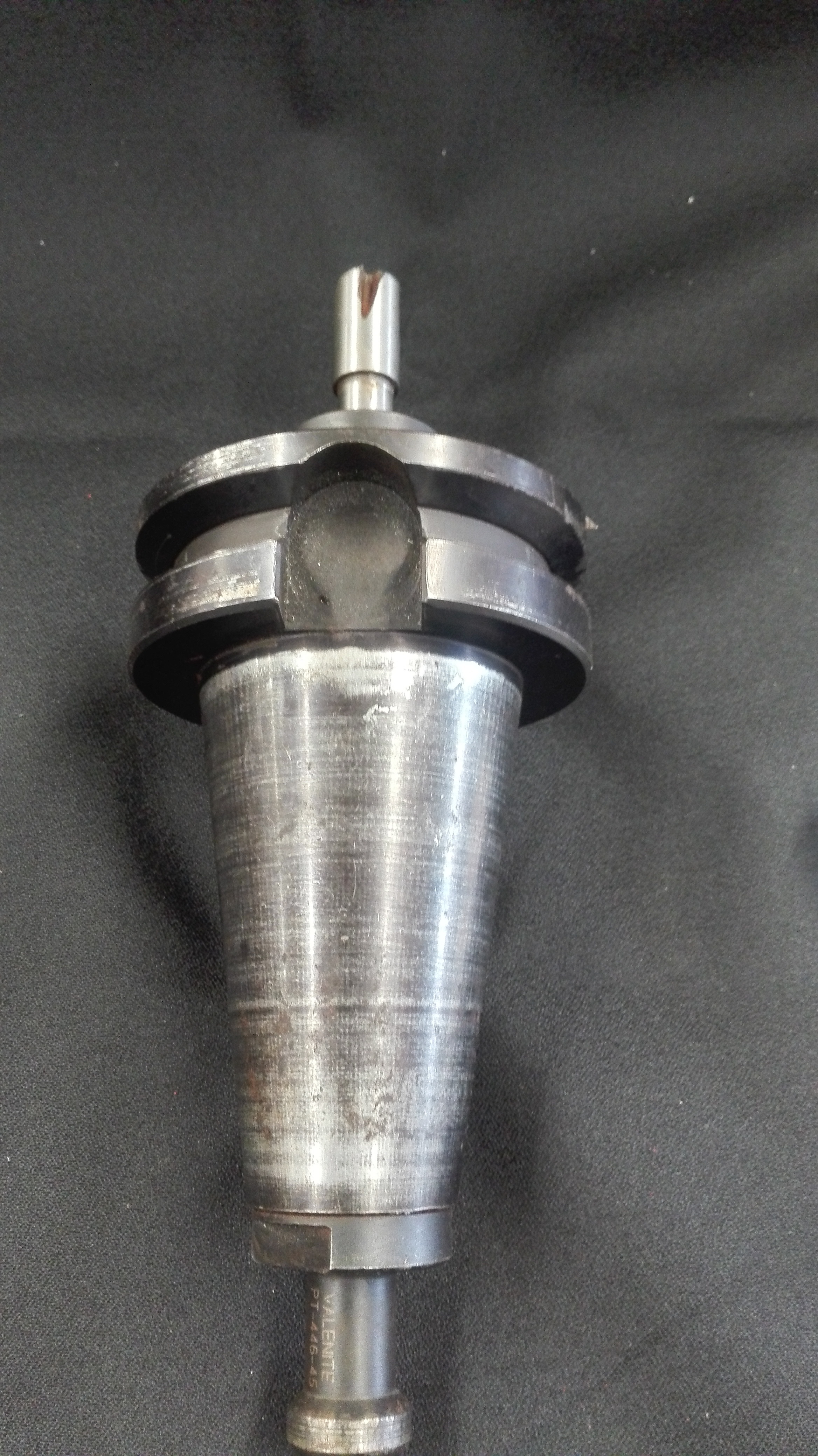 MODELO R181- BT50
PARTE # 1-A-5
ADITAMENTO # PT-446-45
MCA. VALENITE