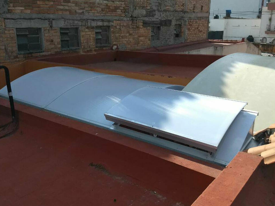 Domos Acrílicos y Policarbonatos Tepic - LAMINA DE COROPLAST