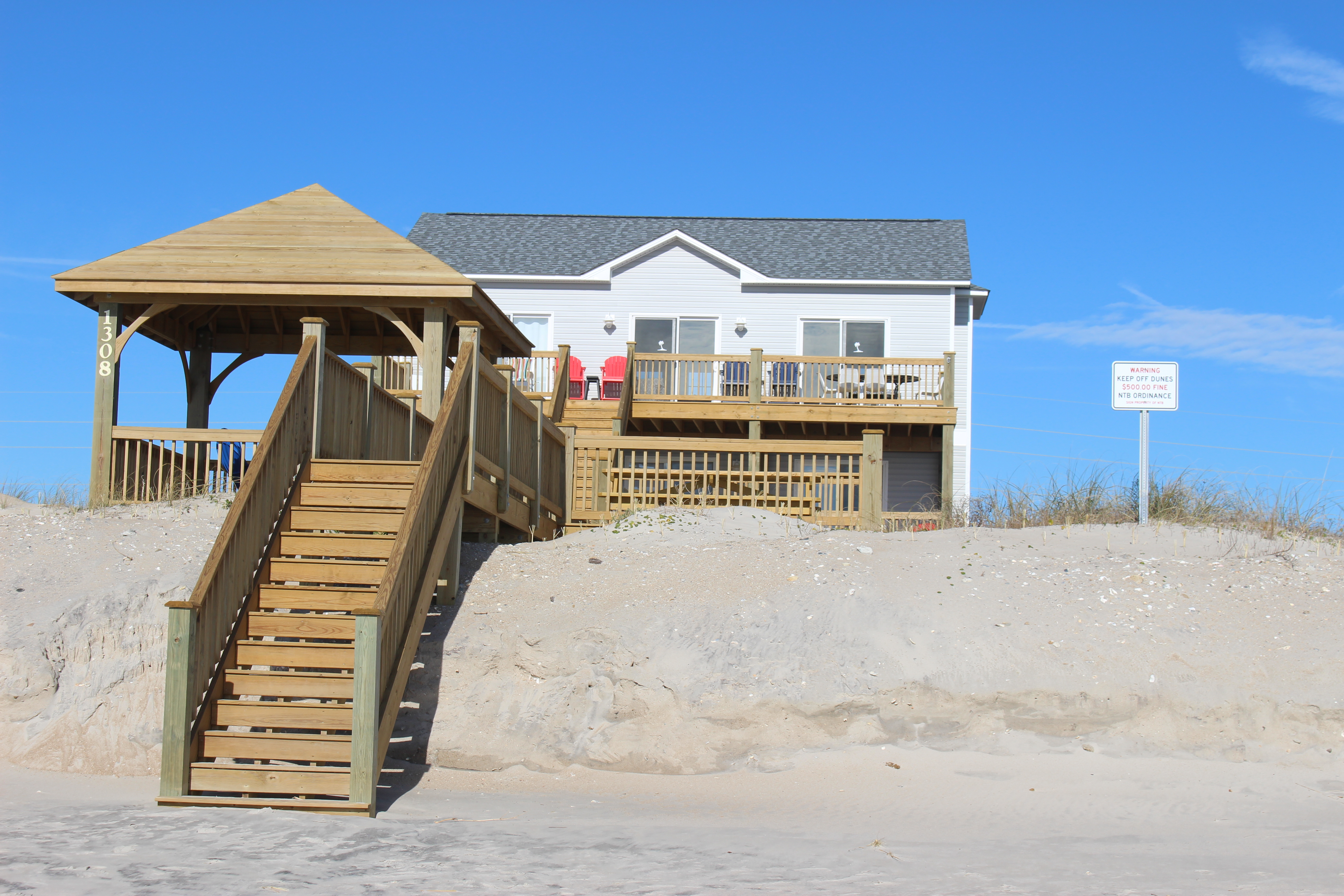 "Ocean Song" --                                         4 Bedroom, 3 Bath, Sleeps 10