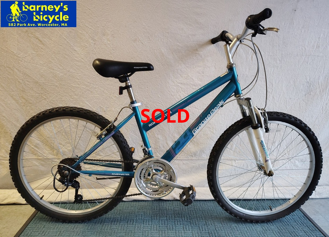 Roadmaster Granite Peak 24
Wheel Size: 24"/ Ages 9-12 / Speeds: 21spd
Price: $139.00(Professionally Tuned)