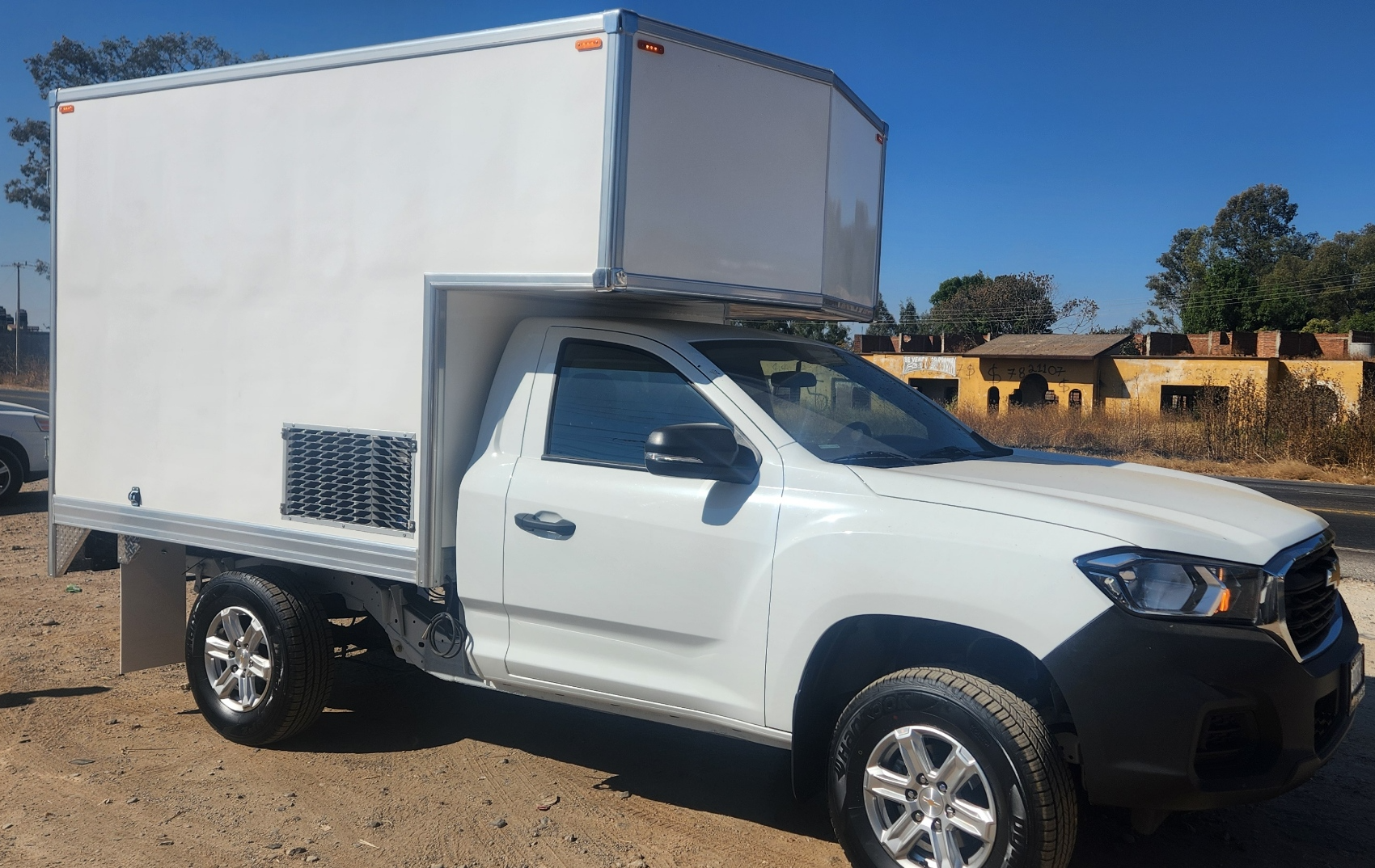 carrocerias y cajas secas 