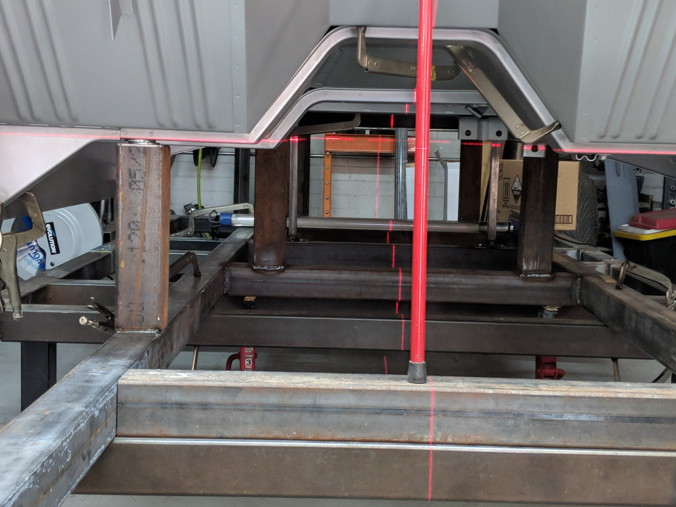 Building a body on a frame table using a laser level 