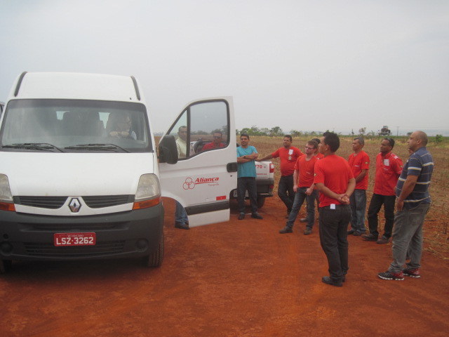 UBERLÂNDIA - MG - TRANSPORTADORA ALIANÇA
DIREÇÃO SEGURA - MOTORISTAS DE VANS E ÔNIBUS