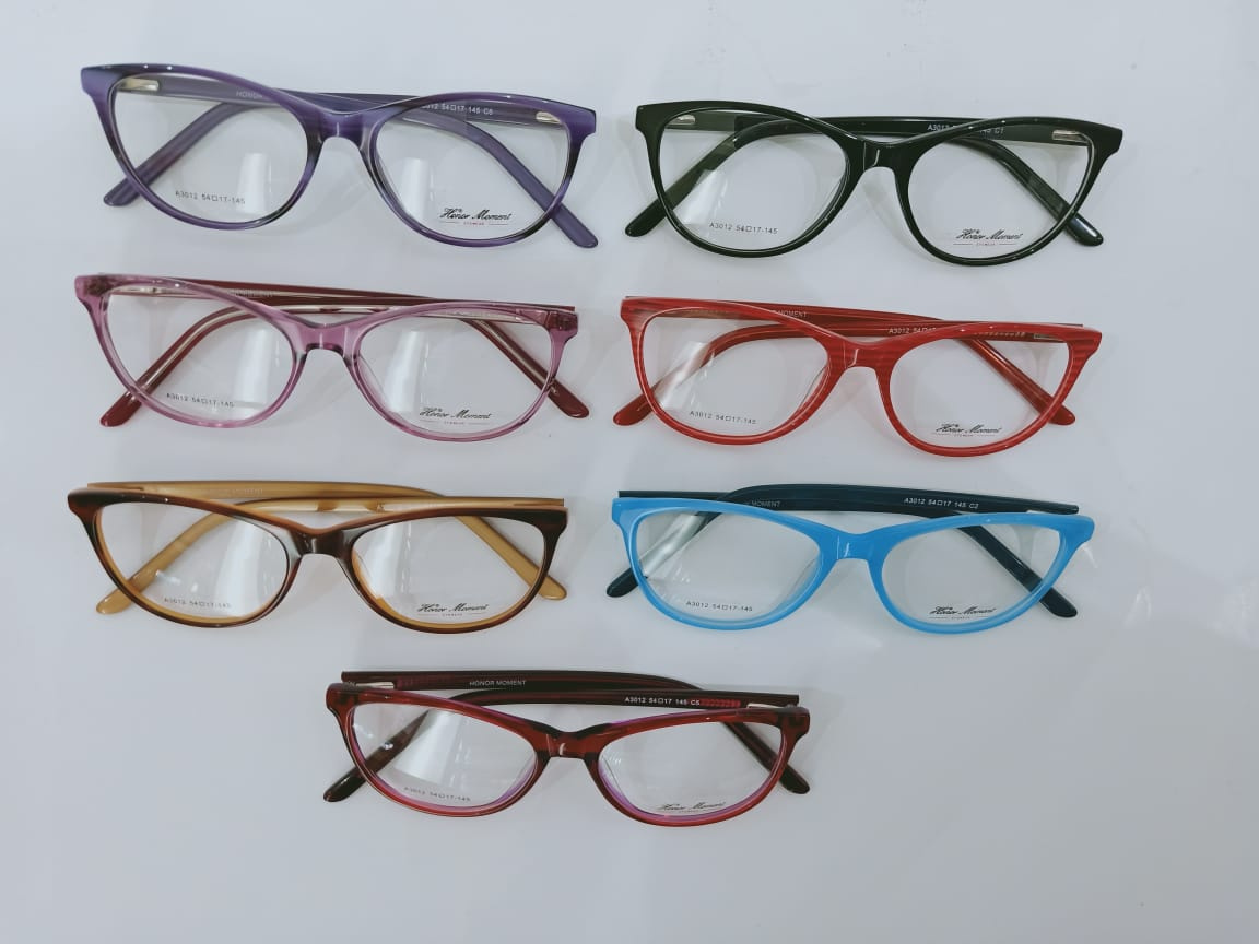 Modelo: A3012
Colores: Rojo, Rosa, Gris, Azul, Cafe