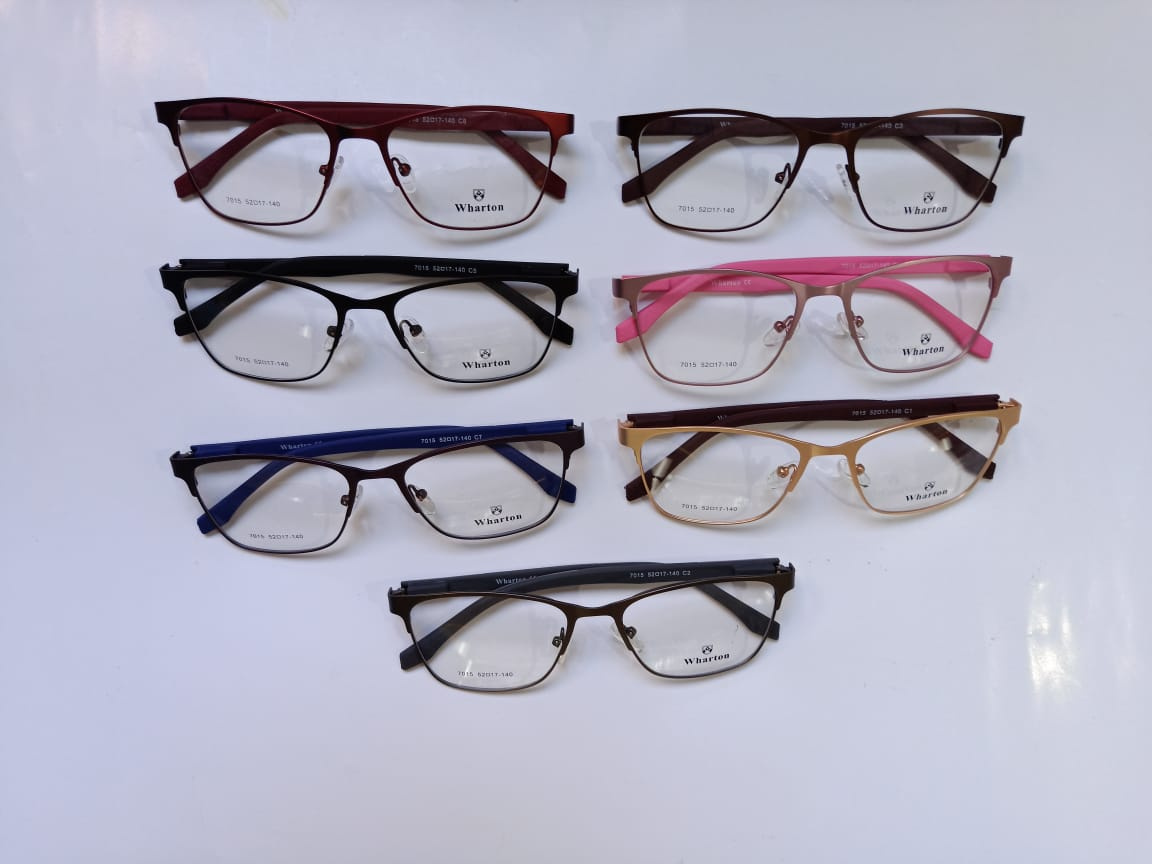 Modelo: 7015
Colores: Rojo, Rosa, Azul, Gris, Negro, Dorado y Cafe