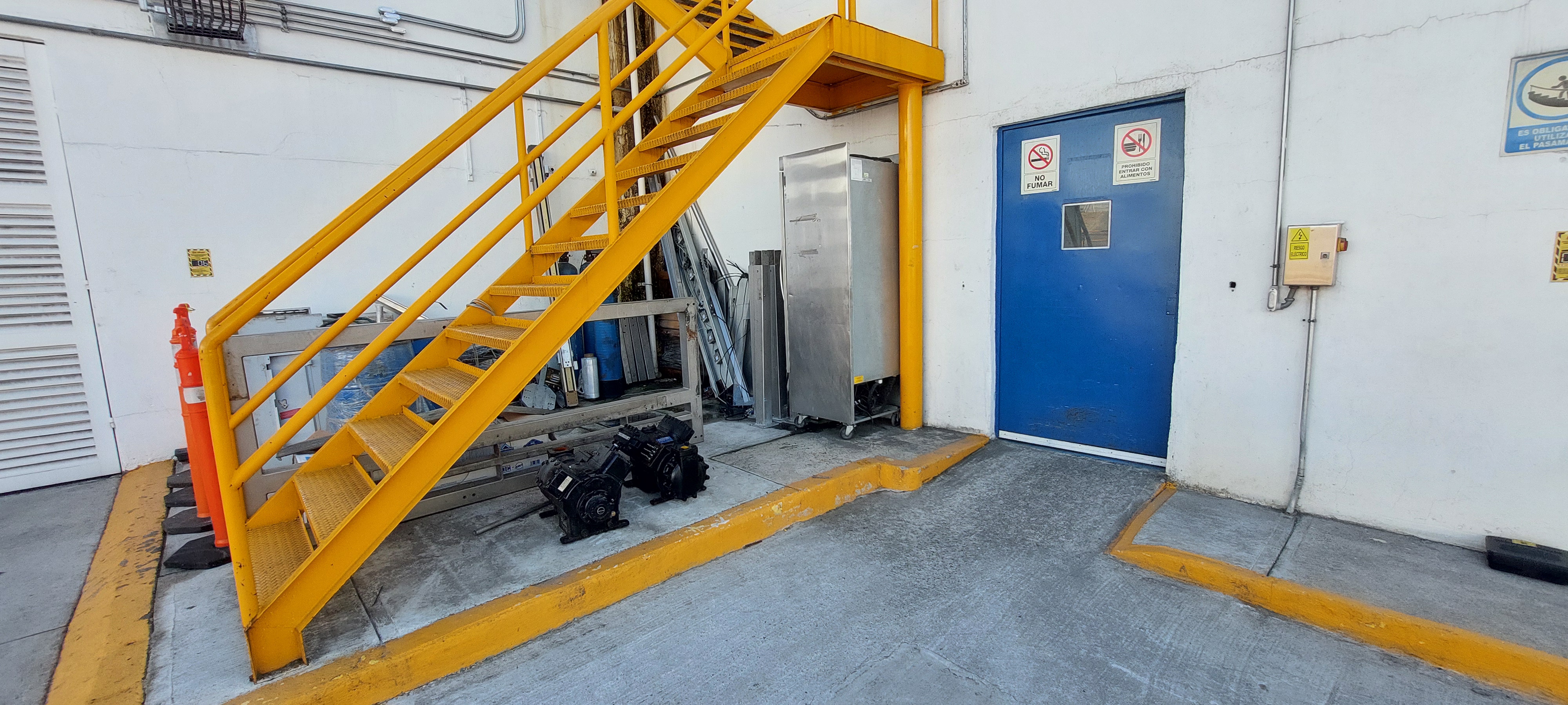 Fabricación Escaleras Acero al Carbón