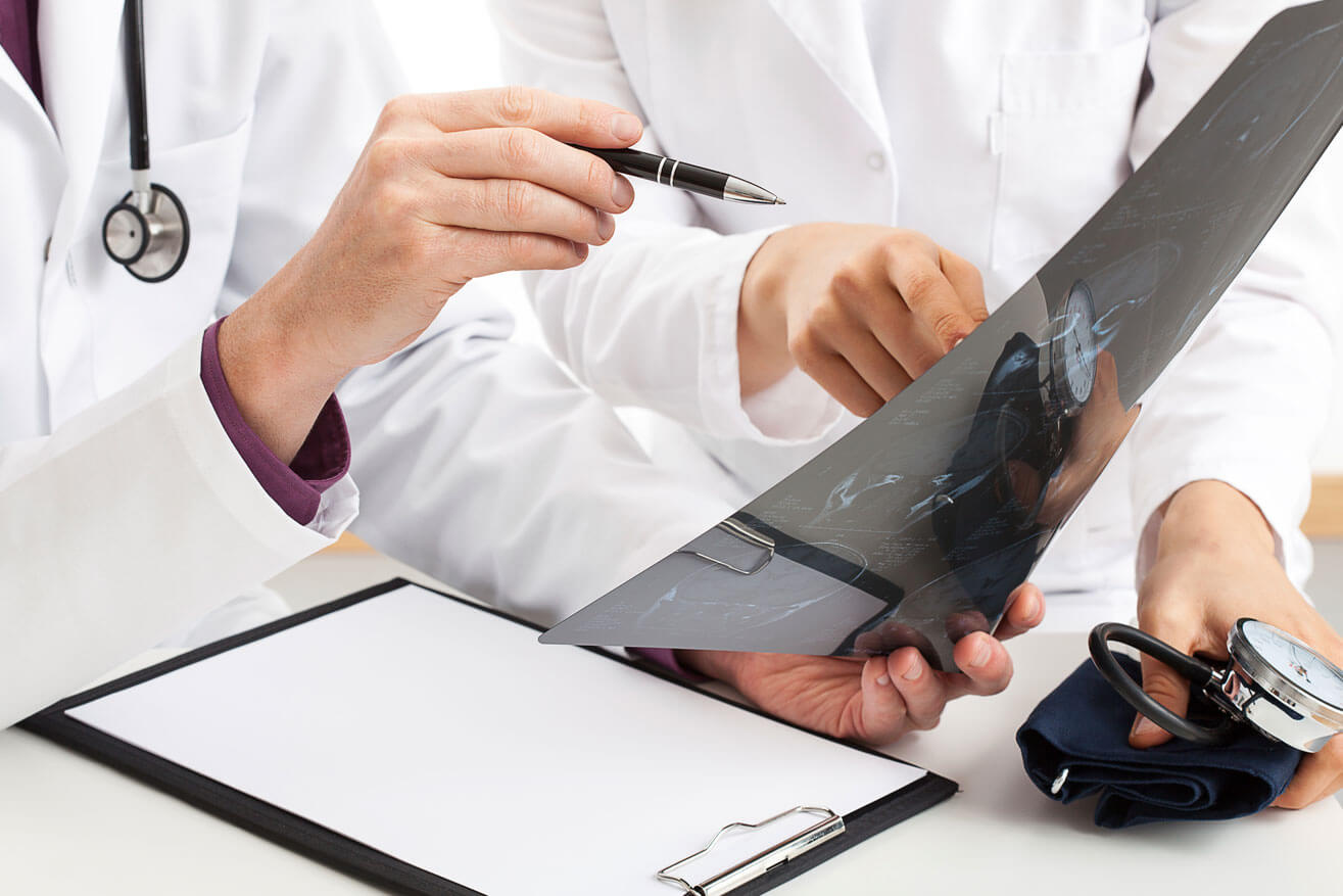 Dr. Daniel Guizar Aguilar Consultorio Médico - ATENDEMOS PACIENTES DE TODAS LAS EDADES