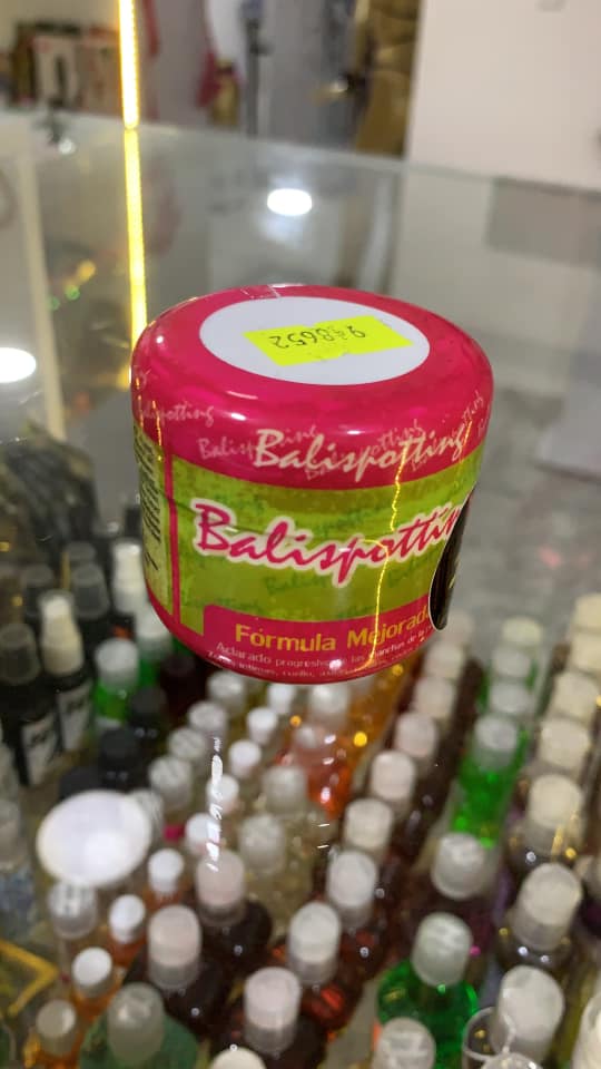 CREMA ACLARANTE 
$ 35.000