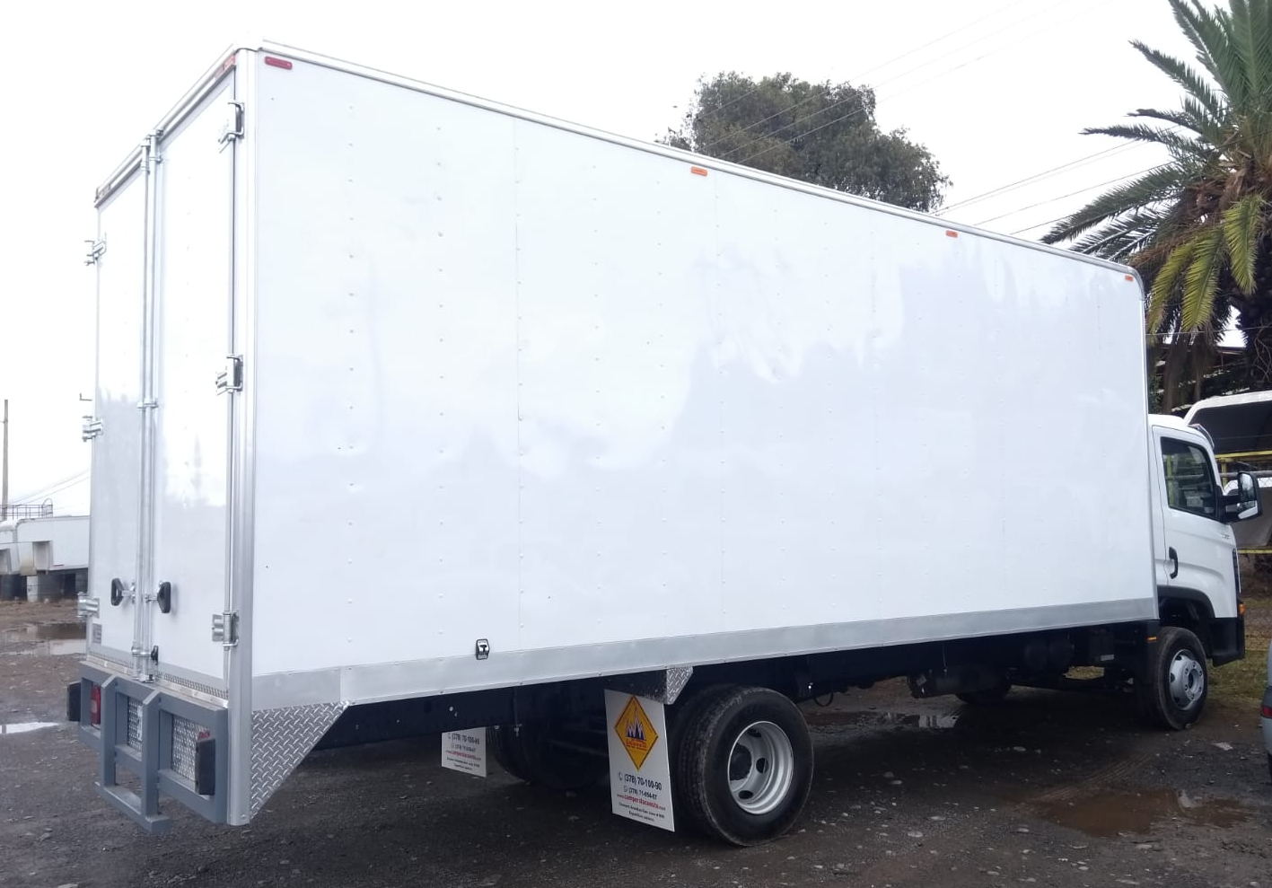 carrocerías cajas secas