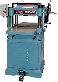 Cepillo de 15"
3HP . , 220V . , 60HZ, 2 O 3 Fases
DC-WP0015 
SILVERLINE